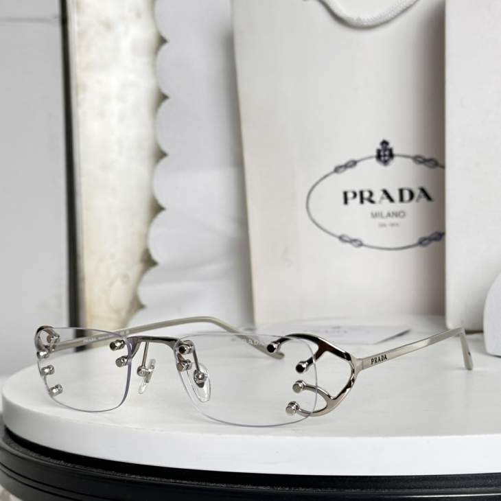 Picture of Prada Sunglasses _SKUfw76772080fw